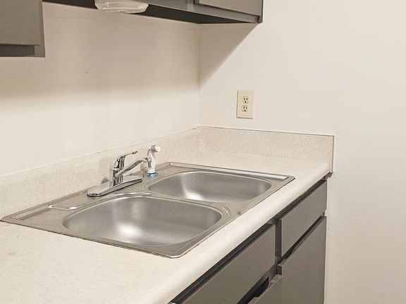 5th image of 1524 16th St S #C