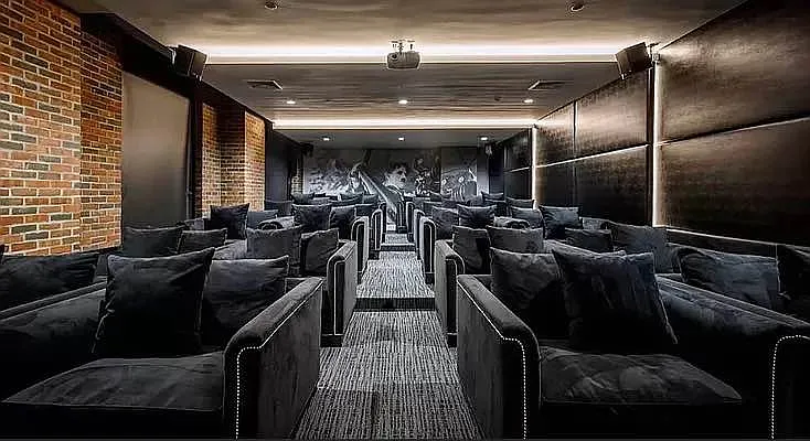 Rented by The KCI Group | media 97