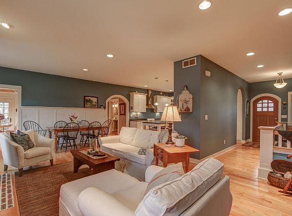 5th image of 34788 Wells Creek Ct