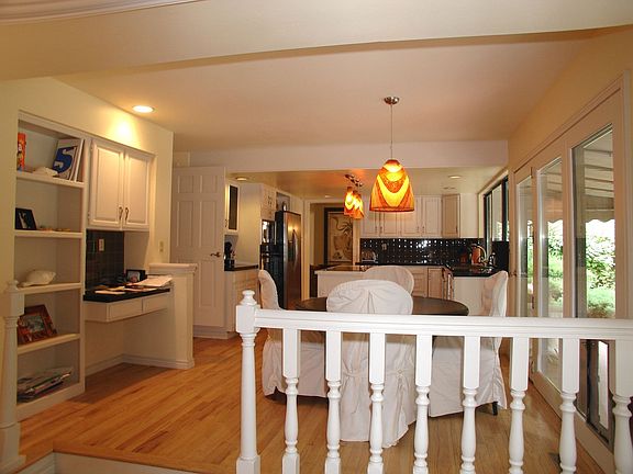Kitchen with Breakfast Nook