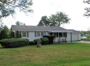 530 N Jermyn St, Ionia, MI 48846