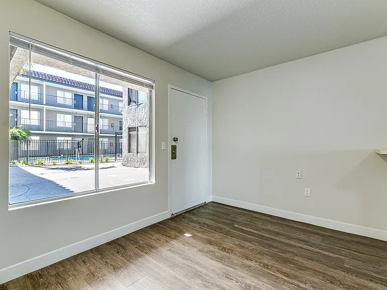 The Presidio Apartments — Photo 13