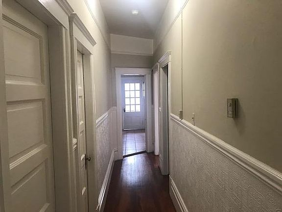 4th image of 2770 Bush St