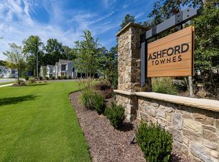 418 Hawthorne View Ct #53, Fuquay Varina, NC 27526