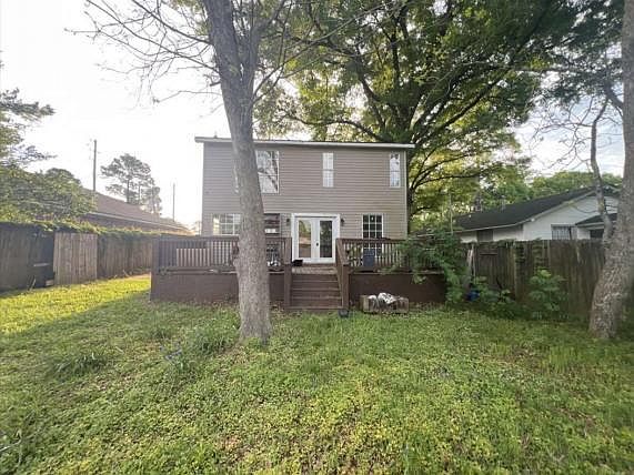 4th image of 852 Galoway Ave