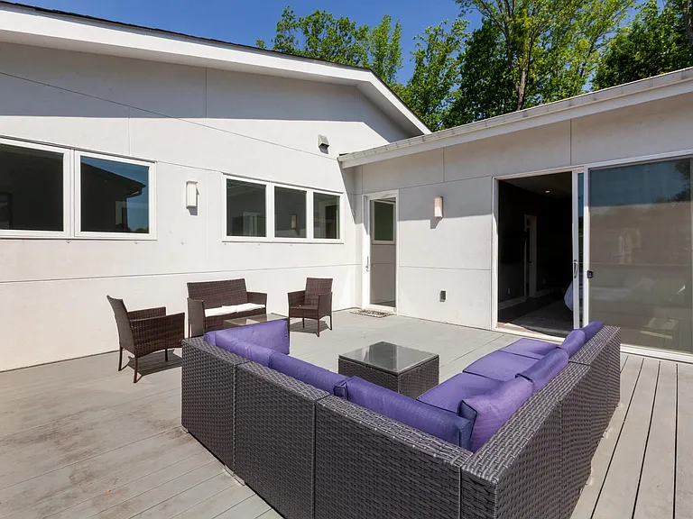 1214 Realta Dr — Photo 36