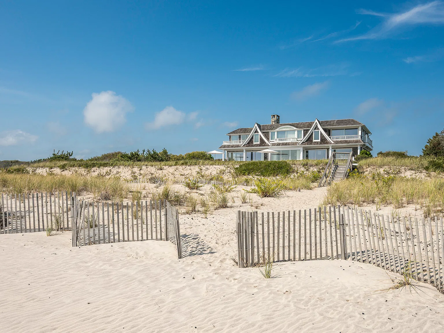 Bridgehampton Oceanfront — Photo 2