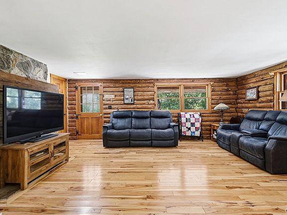 5th image of 4090 Old Kennedy Rd