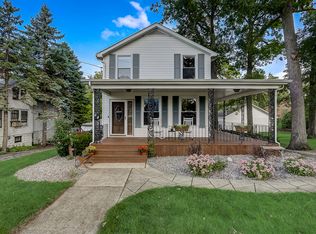 41 E Custer St, Lemont, IL 60439