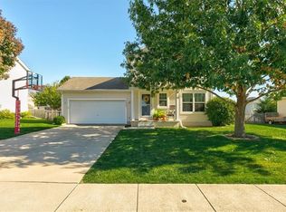 2009 NW Maple St, Ankeny, IA 50023