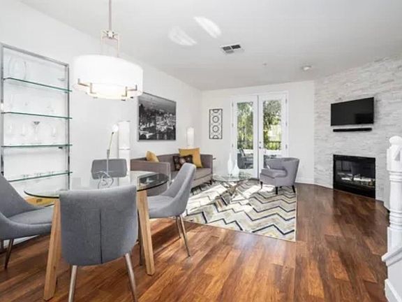 5th image of 848 Diablo Ave APT 4