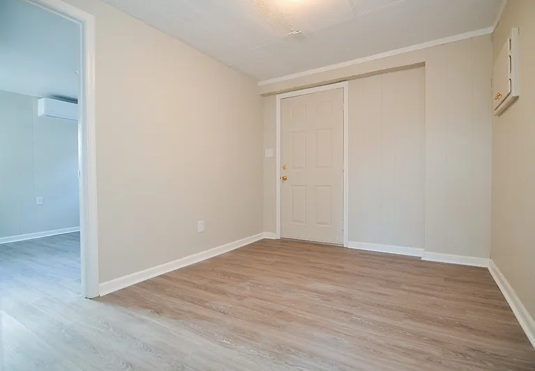 4914 Fort Ave #C — Photo 5