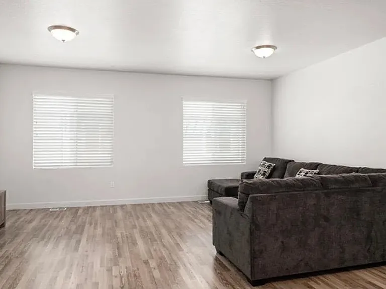 1456 S 615 W — Photo 10