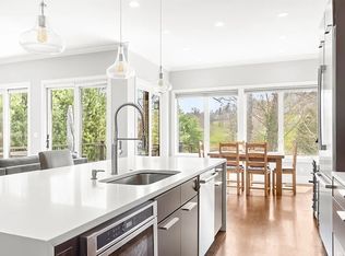 12 Valley Spring Rd #1, Newton, MA 02458
