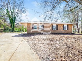 2905 Galaxy Ct, Winston Salem, NC 27101