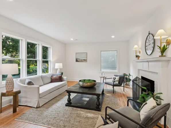 2930 Salem Ave, Minneapolis, MN 55416