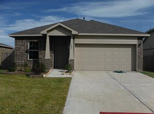 128 Sacajewa Dr, La Marque, TX 77568