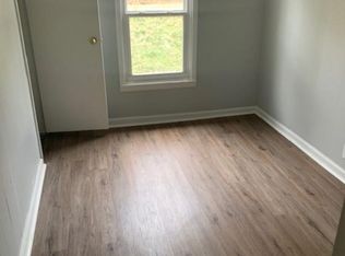 1138 Valley Dr, Knoxville, TN 37920