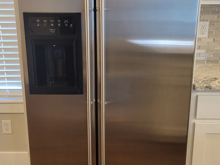 578 E 820 S — Photo 31