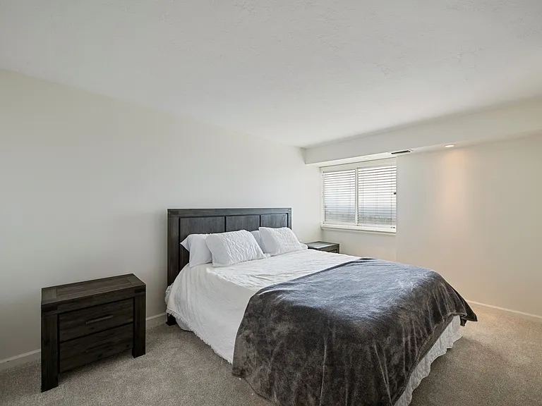 875 S Donner Way #804 — Photo 11