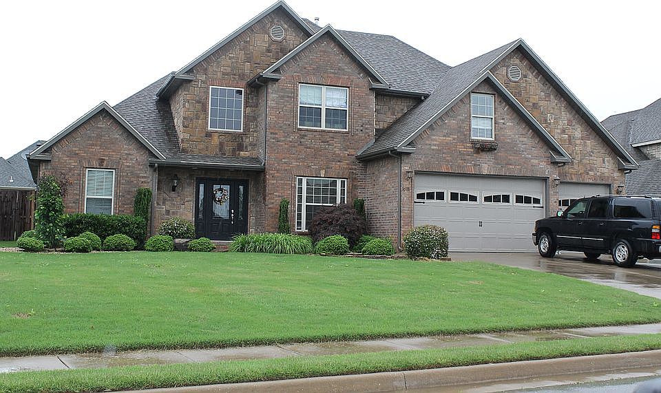 1st image of 1611 Whippoorwill Ln