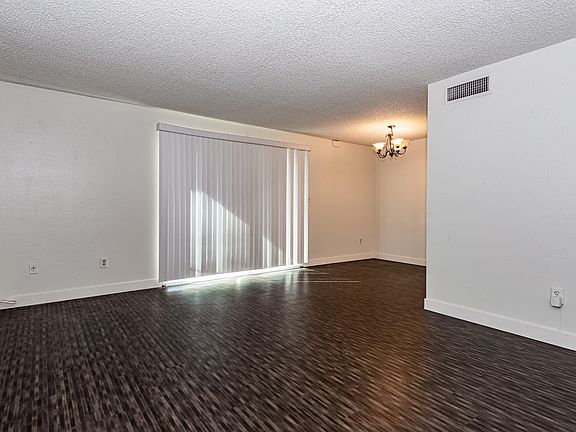 4th image of 5953 W Golden Ln