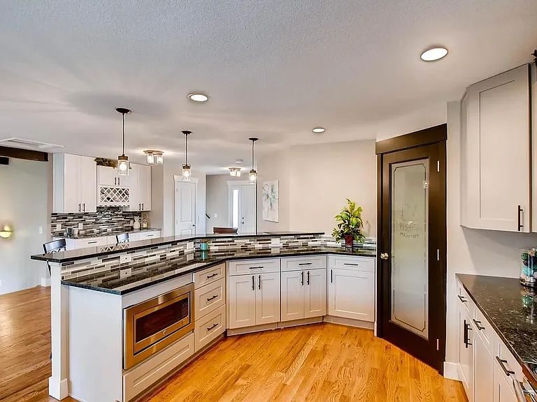 8454 Chase Dr — Photo 5