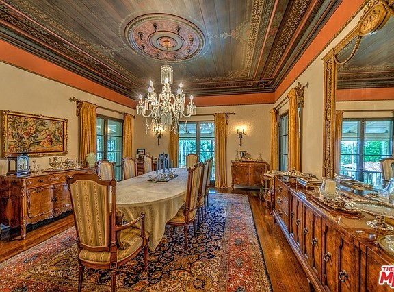Formal Dining Room