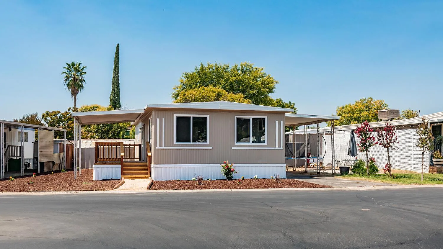 336 E Alluvial Ave Space 142 photo 1