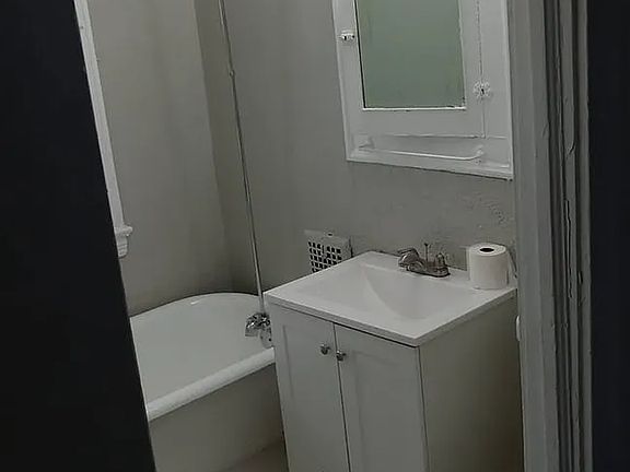 3rd image of 3391 E 134th St #1