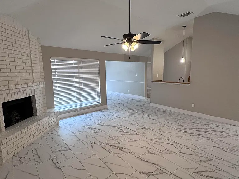7722 Covington Dr — Photo 16