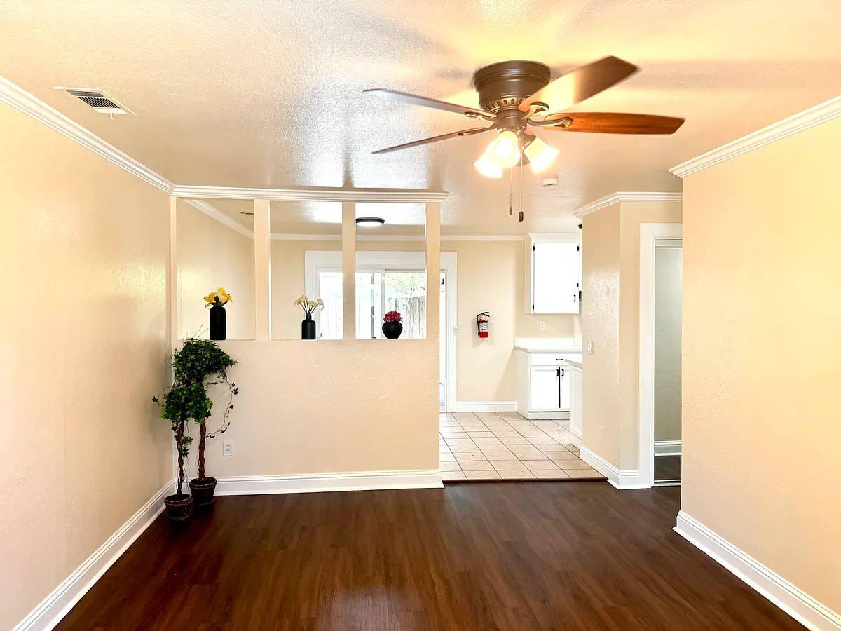 Building Photo - 8815 Kelley Dr