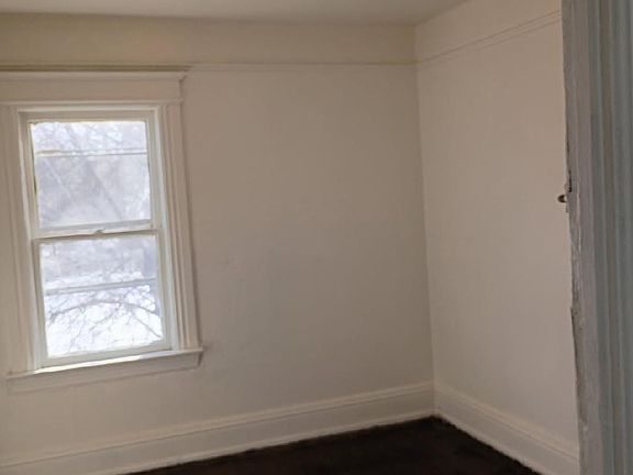 3rd image of 73 Wilkins St #3