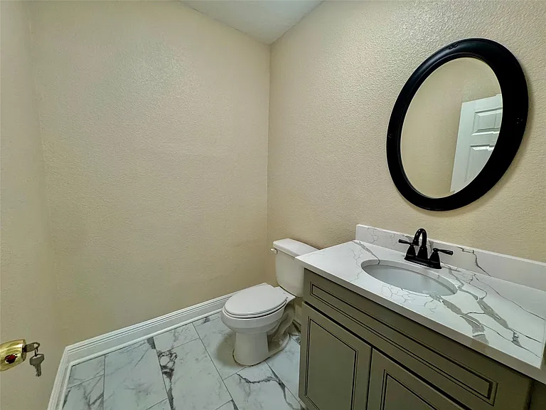 6645 Lodge St — Photo 9