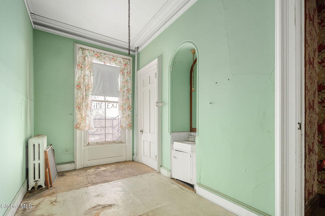34th image of 93 Ten Broeck Street