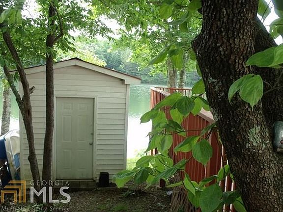 2nd image of 1021 Mountain Shadows Dr #A88