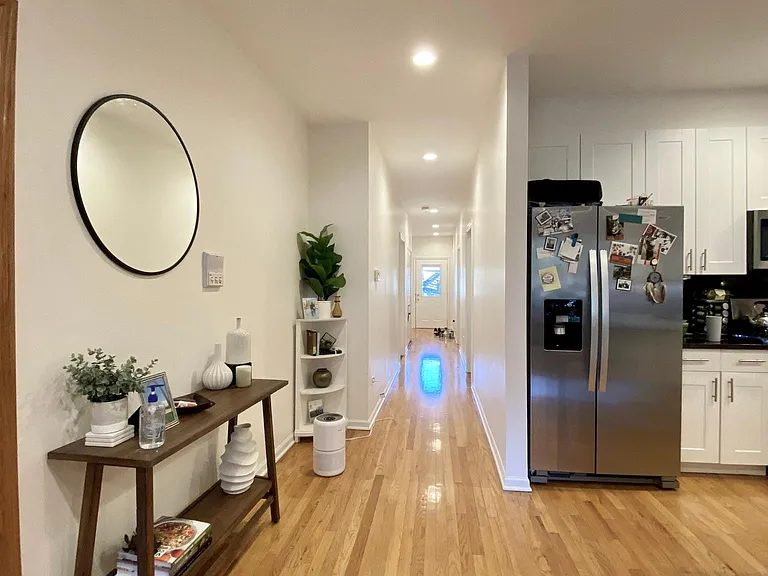 2429 N Albany Ave #2 — Photo 12