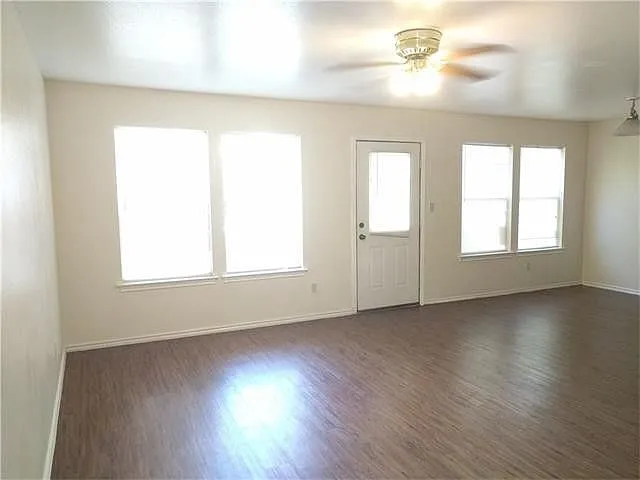 1000-1002 Sagewood Trl #1000 — Photo 4
