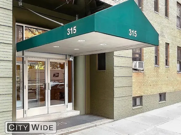 315 East 56th Street image 8 of 9