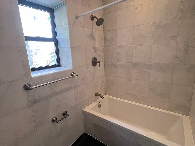 321 W 139th St #2A — Photo 7