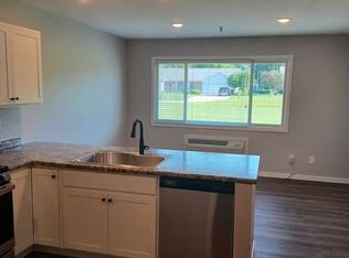 505 W 4th St #22, Milford, IN 46542