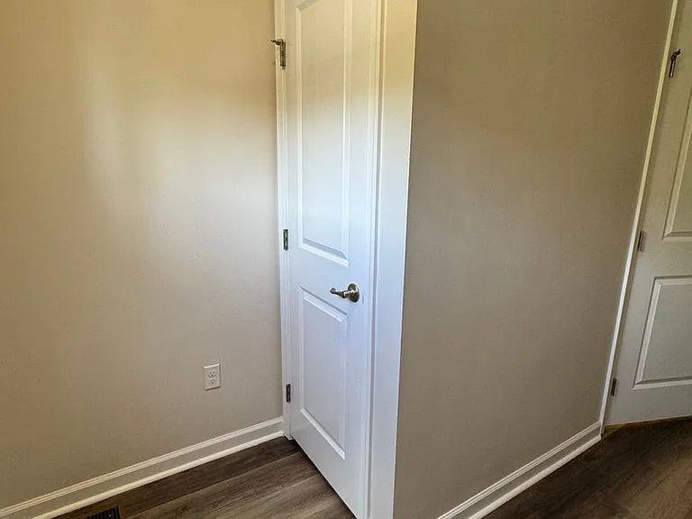 2026 Connecticut Ln — Photo 5