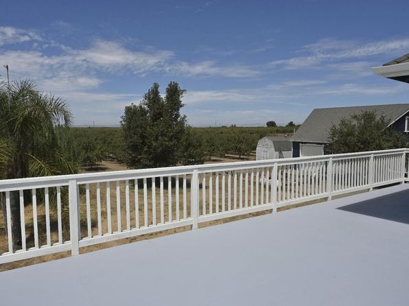 13247 Vineyard Rd, Waterford, CA 95386