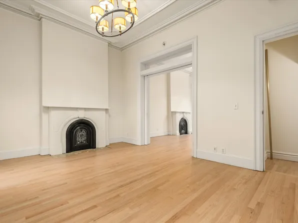 238 Lafayette Avenue image 7 of 21