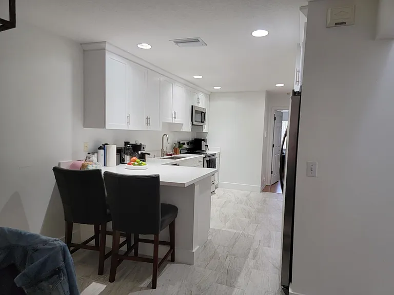 12574 Westhampton Cir #I — Photo 5