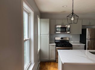 30 Hemans St #1, Worcester, MA 01605