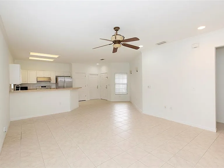 7952 NW 51st Way — Photo 7