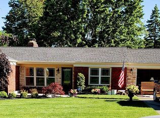 47 Sycamore Dr, New Middletown, OH 44442
