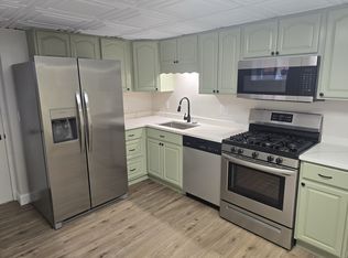 13 Carman St, Cranston, RI 02910