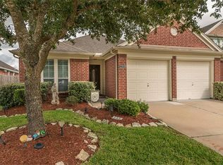 12809 Crestwind Dr, Pearland, TX 77584